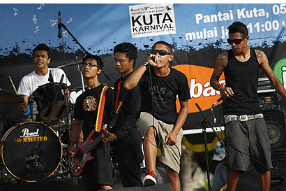 The Bali Times, kuta karnival