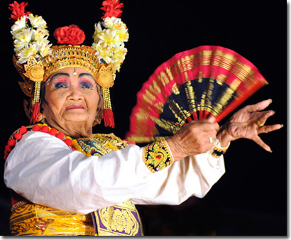 legendary-dancer.jpg