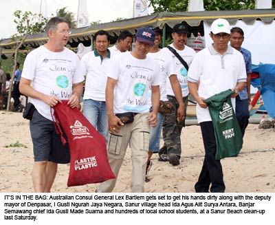 AUSCONGEN-Sanur-Clean-Up-Da