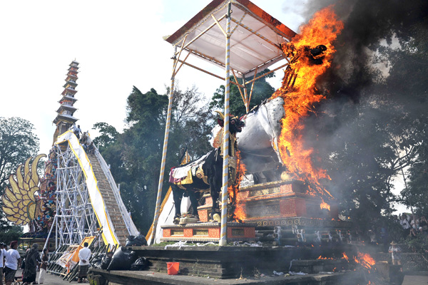 Ubud-cremation9-12